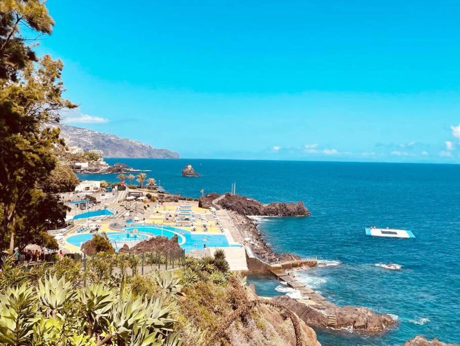 Seaview Apartment Walking To The Beach Funchal  Esterno foto