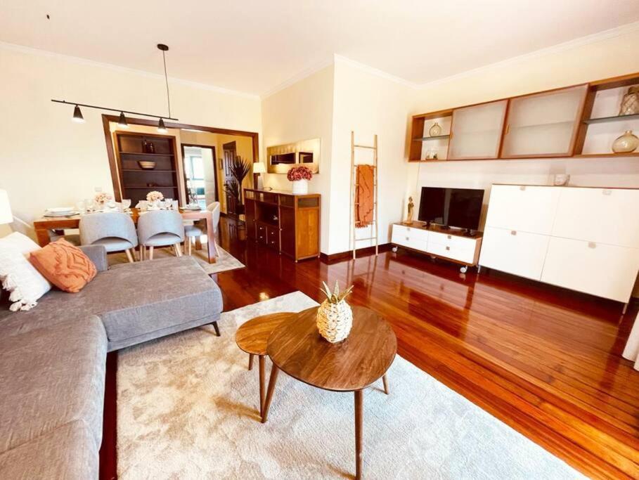 Seaview Apartment Walking To The Beach Funchal  Esterno foto